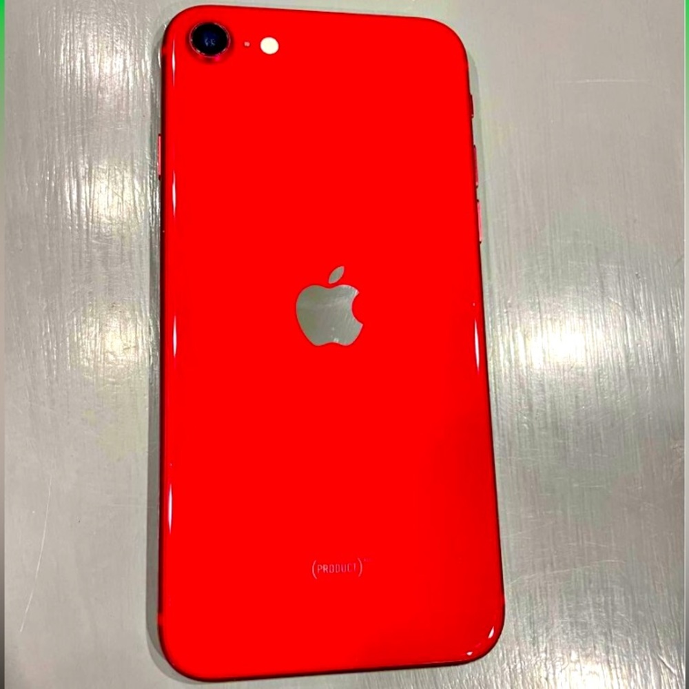 2021 iPhone SE red